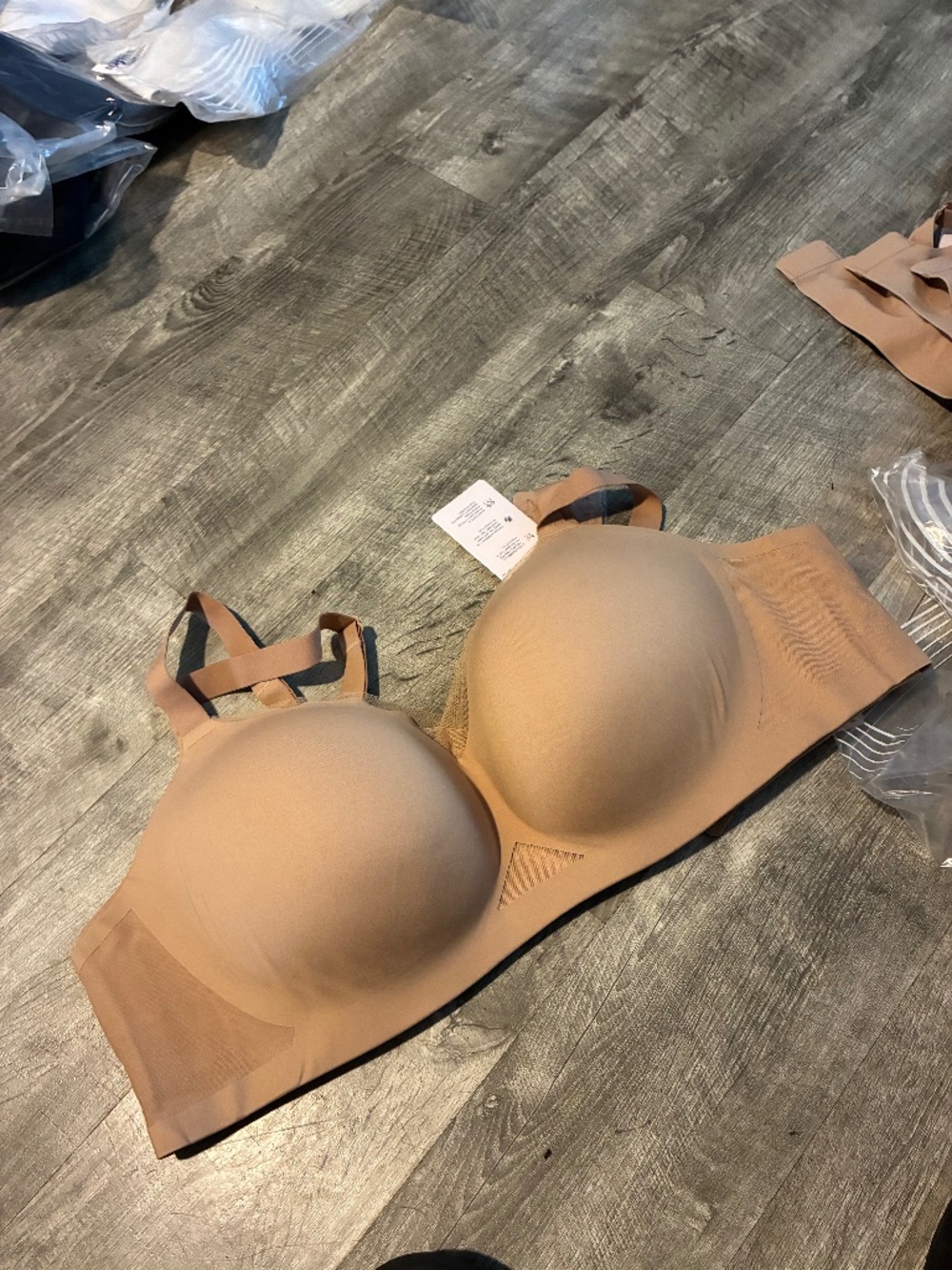 Women’s Honeylove Crossover V Neck Bra Sand New SZ 36C NWT